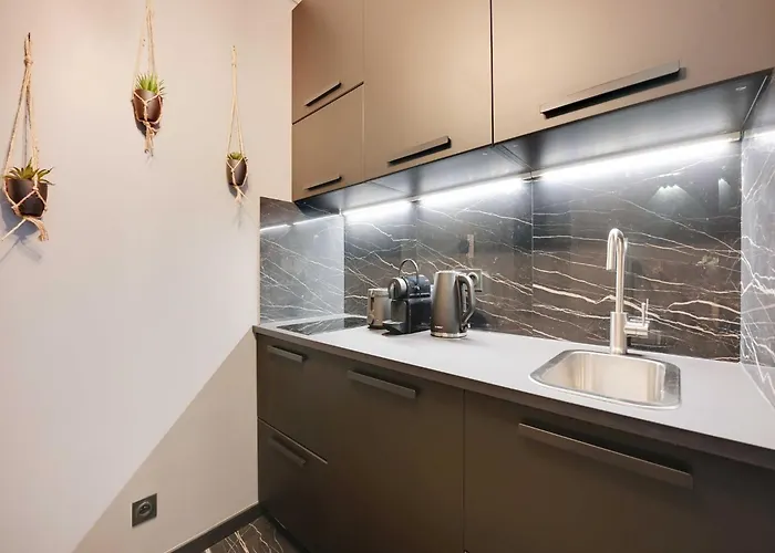 Charming -2p- Auteuil Париж